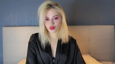 You can call me HH online show from 03/26/26, 05:40