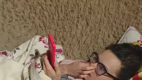 say meow and send tip  online show from 02/19/25, 11:36