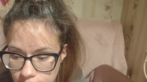 say meow and send tip  online show from 11/19/25, 01:55