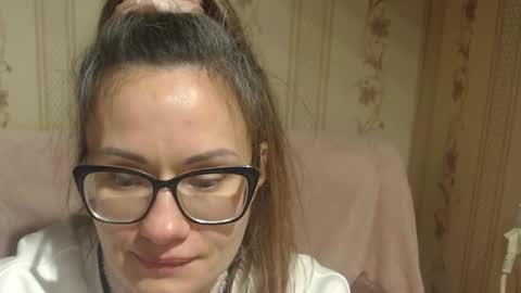 say meow and send tip  online show from 01/14/26, 02:01