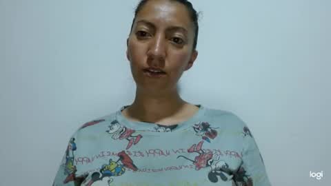 Snapshot of candymilfff chatting on 06/02/26, 03:30 candymilfff online show from 06/02/26, 03:30