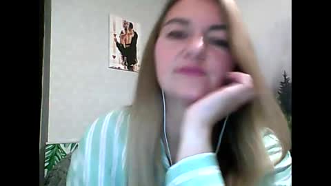 Daisy online show from 09/18/25, 08:33