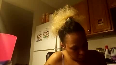 Snapshot of candyredxo2024 chatting on 10/15/25, 12:55 candyredxo2024 online show from 10/15/25, 12:55