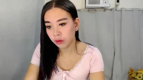 Snapshot of candysweetcum_ chatting on 02/15/26, 10:28 CALL ME SAM online show from 02/15/26, 10:28