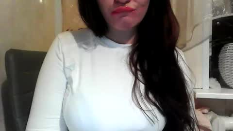 Snapshot of candyxdiamond chatting on 10/05/25, 09:02 CandyXDiamond online show from 10/05/25, 09:02