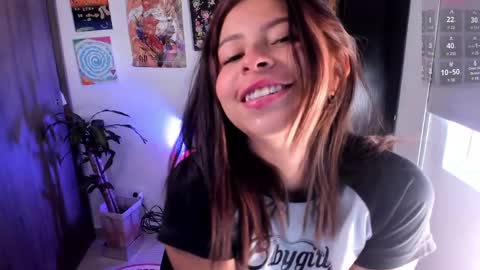 Camilla online show from 01/21/25, 04:05