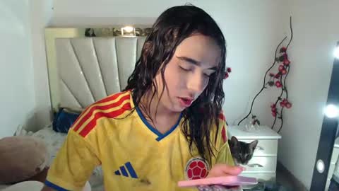 Snapshot of candyy_doll_ chatting on 07/04/26, 07:03 candyy_doll_ online show from 07/04/26, 07:03