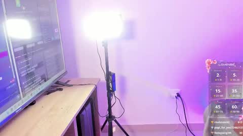 Snapshot of candyyvega chatting on 11/22/25, 10:14 candyyvega online show from 11/22/25, 10:14