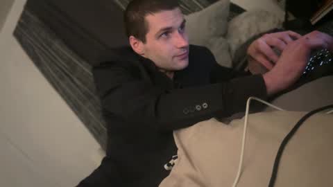 ColeKaine online show from 01/01/25, 06:59