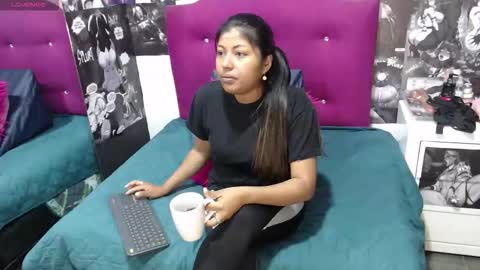 Canela online show from 09/27/25, 12:32
