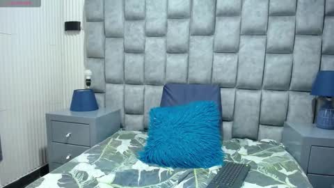 Canela online show from 10/12/25, 06:18