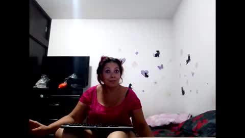 CANELA online show from 10/17/25, 10:56