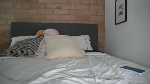 Jency NEW IG IMCANELA   online show from 11/11/25, 06:30