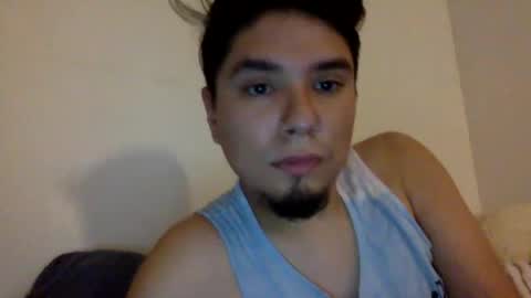 Snapshot of caneloboy99 chatting on 07/01/26, 02:35 caneloboy99 online show from 07/01/26, 02:35