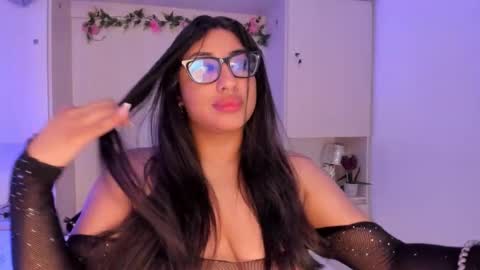 GABRIELA LOPEZ online show from 03/17/26, 07:50