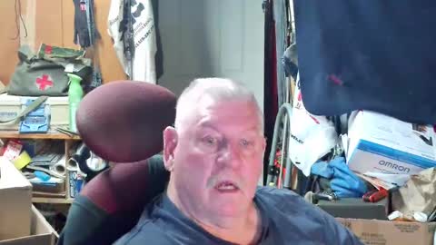 canoelicker69 online show from 09/09/25, 04:50