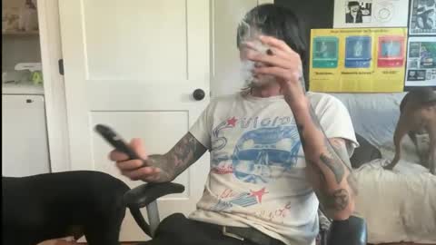 cantleavethehouse online show from 02/01/26, 10:19