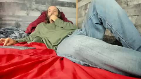 canuk1983 online show from 10/19/25, 01:12