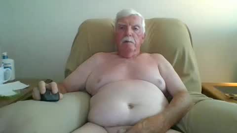 capecod21 online show from 09/13/25, 06:40