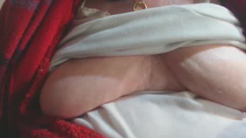 Cinzia  ex regina  online show from 04/19/26, 01:21