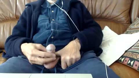 Snapshot of capoexe chatting on 05/17/26, 12:56 capoexe online show from 05/17/26, 12:56