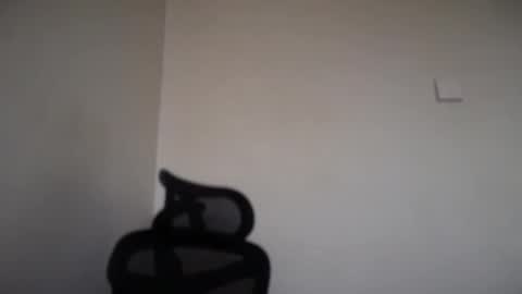 Emma online show from 11/04/25, 05:50