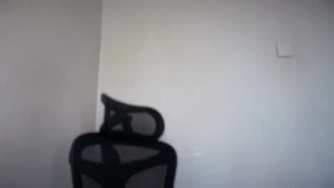 Emma online show from 03/04/26, 06:19