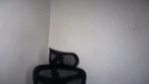 Emma online show from 03/31/26, 05:41