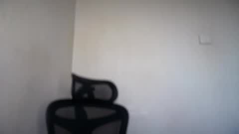 Emma online show from 04/07/26, 05:08