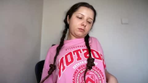 Emma online show from 05/20/26, 07:25