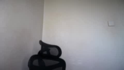 Emma online show from 05/27/26, 06:32