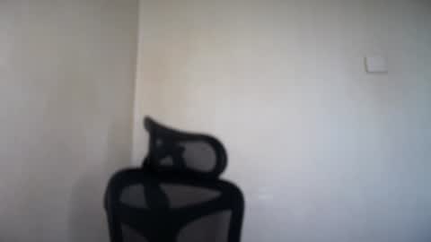 Emma online show from 06/18/26, 06:13