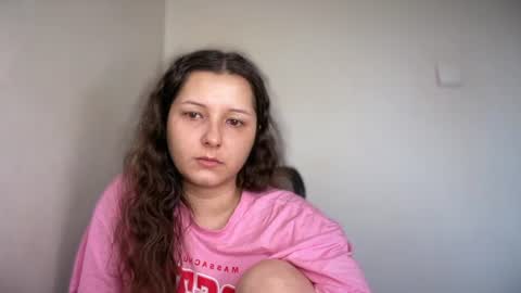 Emma online show from 06/18/26, 09:14