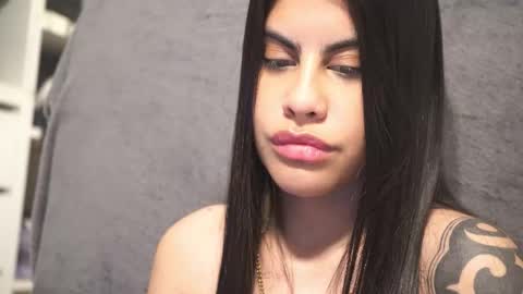 Miyah online show from 12/19/25, 01:12