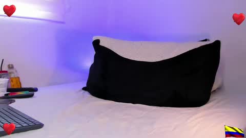 caprywilliams online show from 02/13/25, 08:45