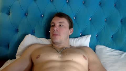 follow my twitter  online show from 04/08/26, 07:08