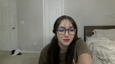 caraaawesley online show from 03/05/26, 01:56