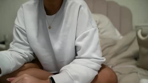 Cara Bou online show from 03/21/26, 09:51