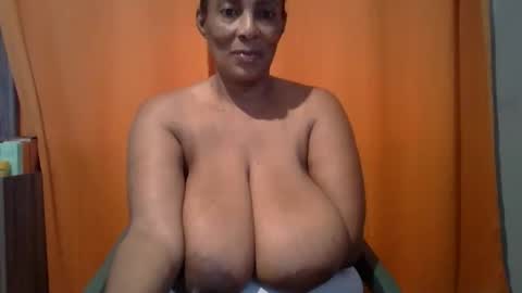 candylious81 online show from 10/21/25, 01:34