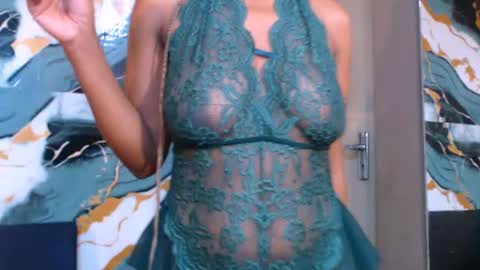 Snapshot of caramelchoco69 chatting on 07/14/26, 12:33 caramelchoco69 online show from 07/14/26, 12:33