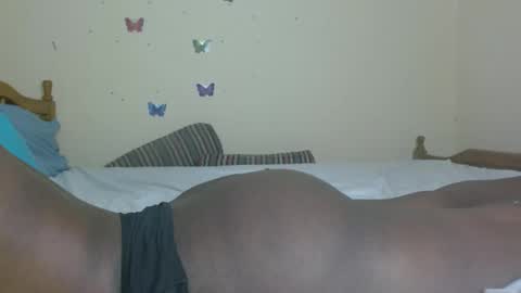 caramelebony_ online show from 02/11/25, 03:29