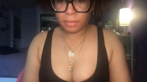 caramelmina online show from 04/19/26, 06:54