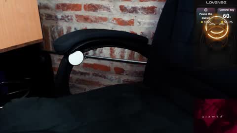 carameltoy4 online show from 01/11/26, 08:52