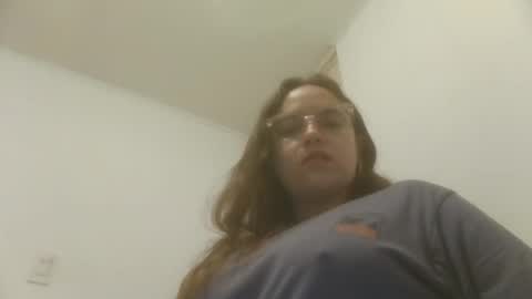 Snapshot of caravibugue chatting on 12/08/24, 08:20 caravibugue online show from 12/08/24, 08:20