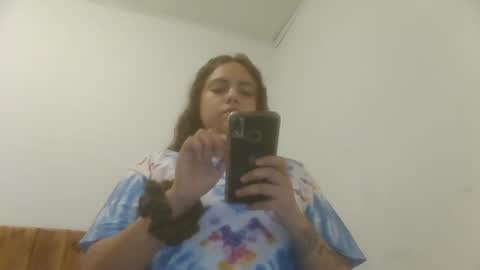 Snapshot of caravibugue chatting on 12/09/24, 11:56 caravibugue online show from 12/09/24, 11:56