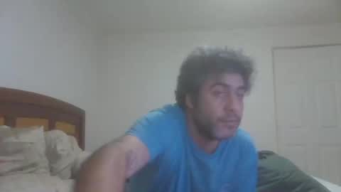 Snapshot of caravibugue chatting on 09/18/25, 07:54 caravibugue online show from 09/18/25, 07:54