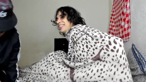 Carlos and Cristian  online show from 01/22/25, 09:02