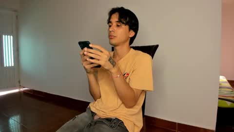 Snapshot of cardrey05 chatting on 07/15/26, 09:09 Carlos and Cristian online show from 07/15/26, 09:09