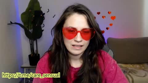 Mary online show from 02/12/25, 09:52