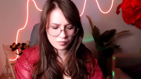 Mary online show from 05/28/26, 07:11